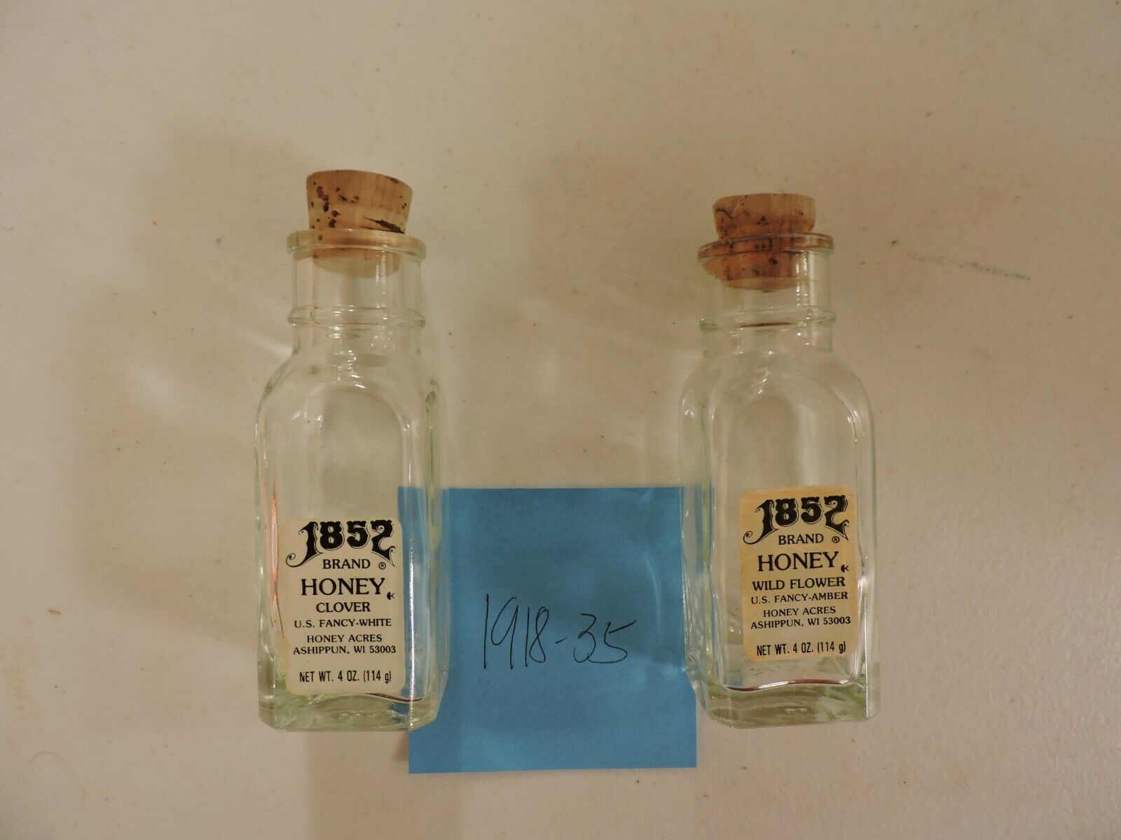 2 Vintage 1852 Brand Honey Clover Us Fancy White 4oz. Bottle Ashippun,wi W/ Cork