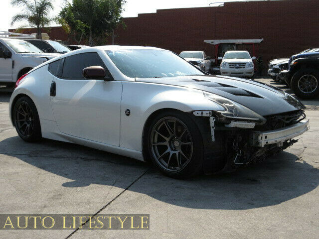 2016 Nissan 370z Coupe Touring 6mt 2016 Nissan 370z Salvage Title Damaged Vehicle Priced To Sell!! Won't Last L@@k!